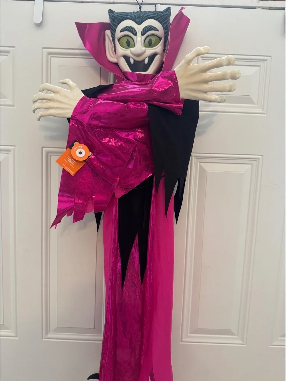 Hyde & EEK! Sound Activated Vampire Ghoul Halloween Decoration
